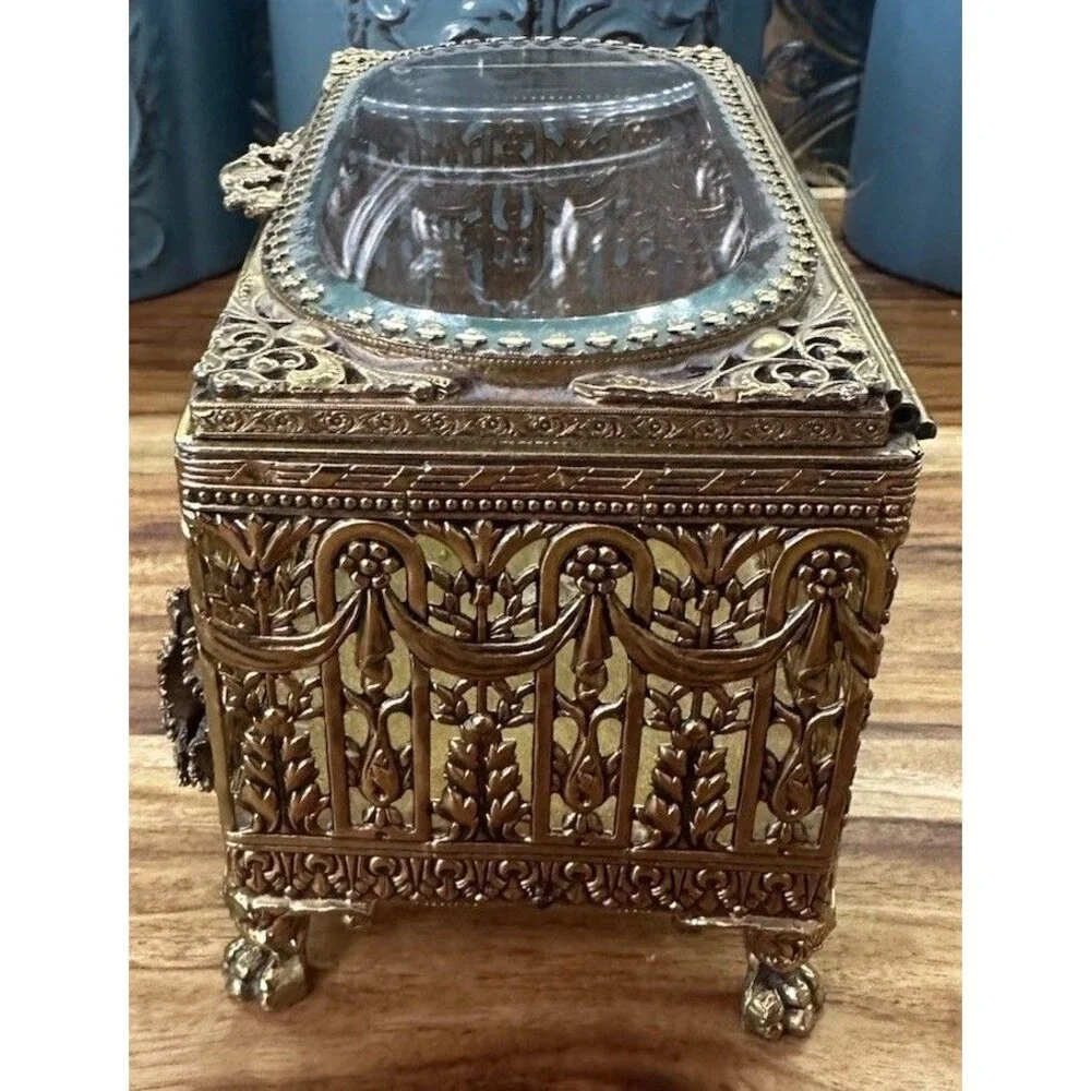 Vintage Gold Tone Ormolu Perfume Bottles & Jewelry Casket Set – Filigree - Picture 14 of 16